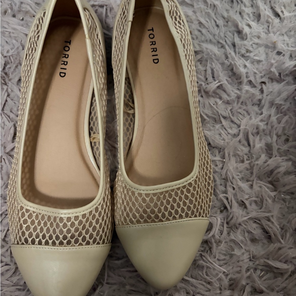 torrid Cream Mesh Pointed Toe Ballet Flats